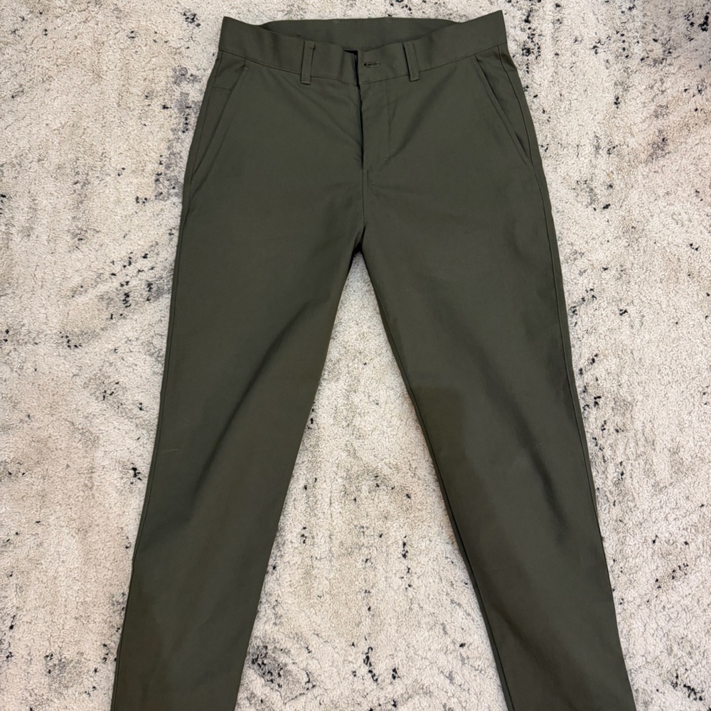 Men's Lululemon Slim Tapered Trouser